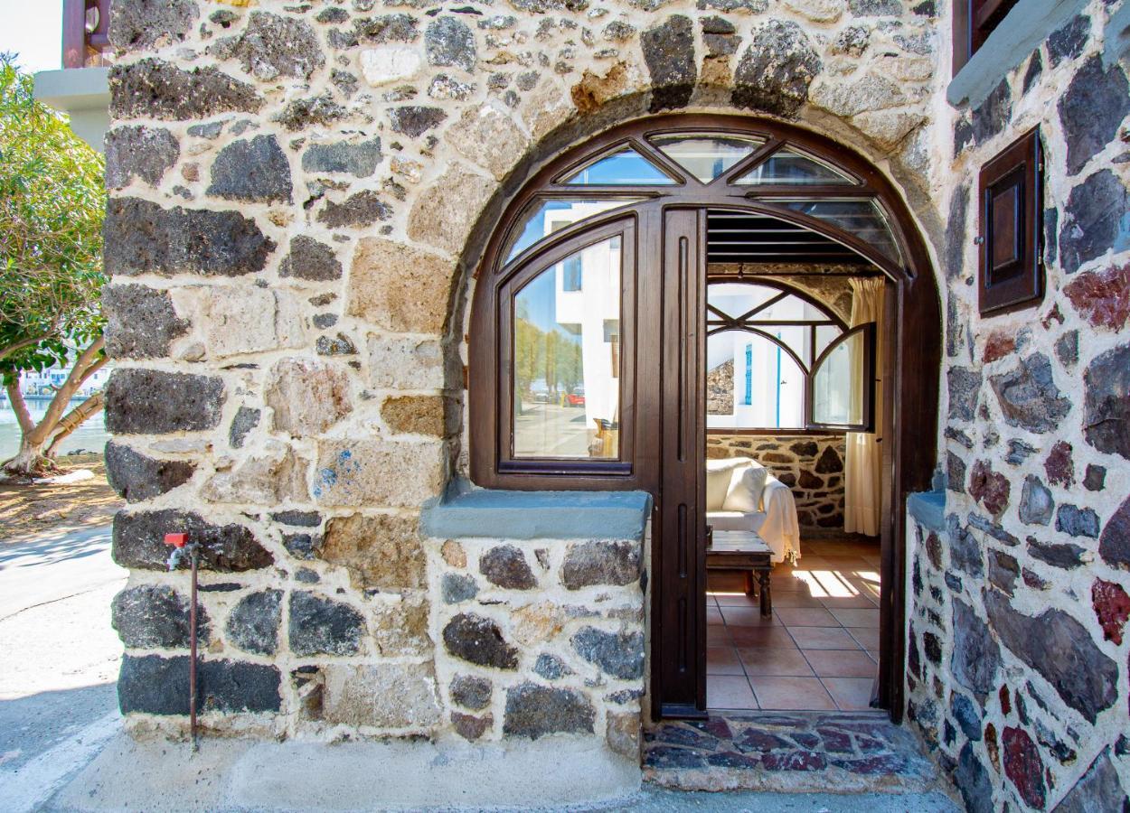 Plousiadi΄S Stone House Apartment Paloi Bagian luar foto