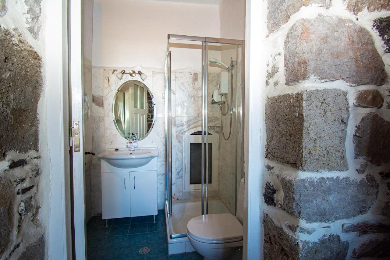 Plousiadi΄S Stone House Apartment Paloi Bagian luar foto